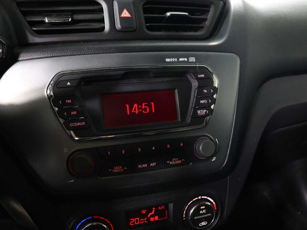 Kia Rio 6-speed, 2014 Фото №14
