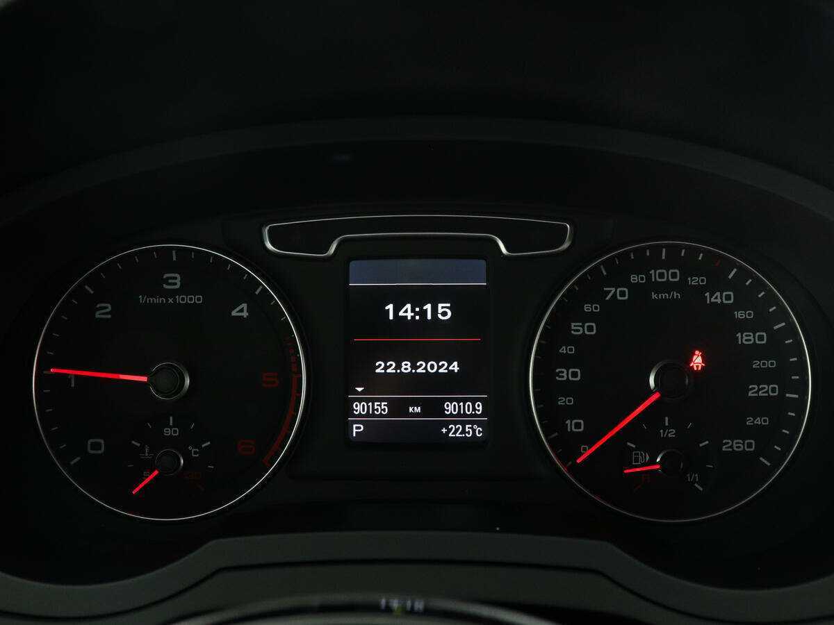 Audi Q3, 2012 Фото №11