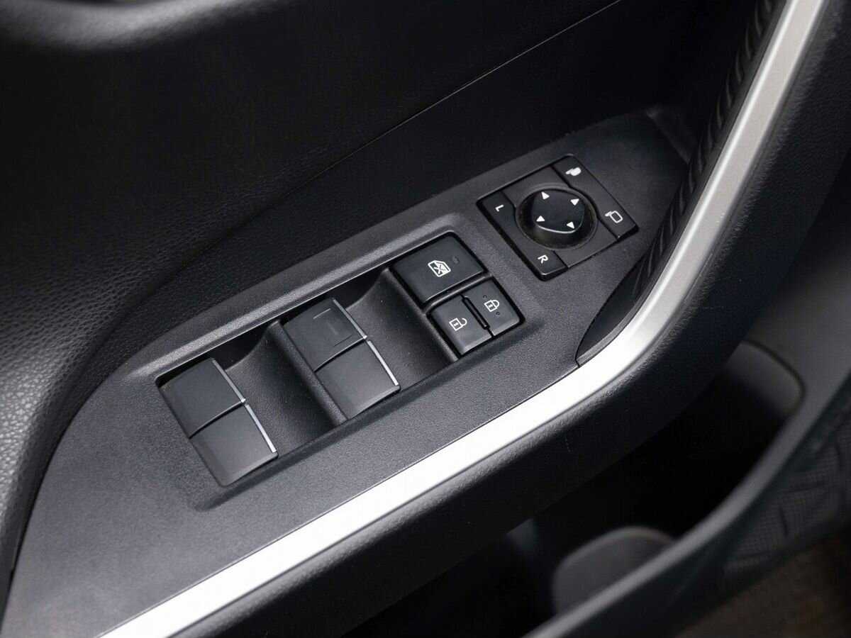 Toyota RAV4, 2021 Фото №19