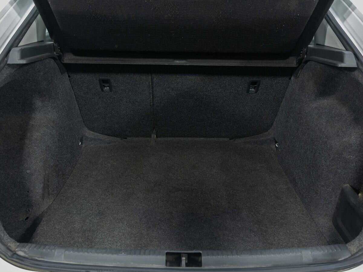 Skoda Rapid, 2015 Фото №21