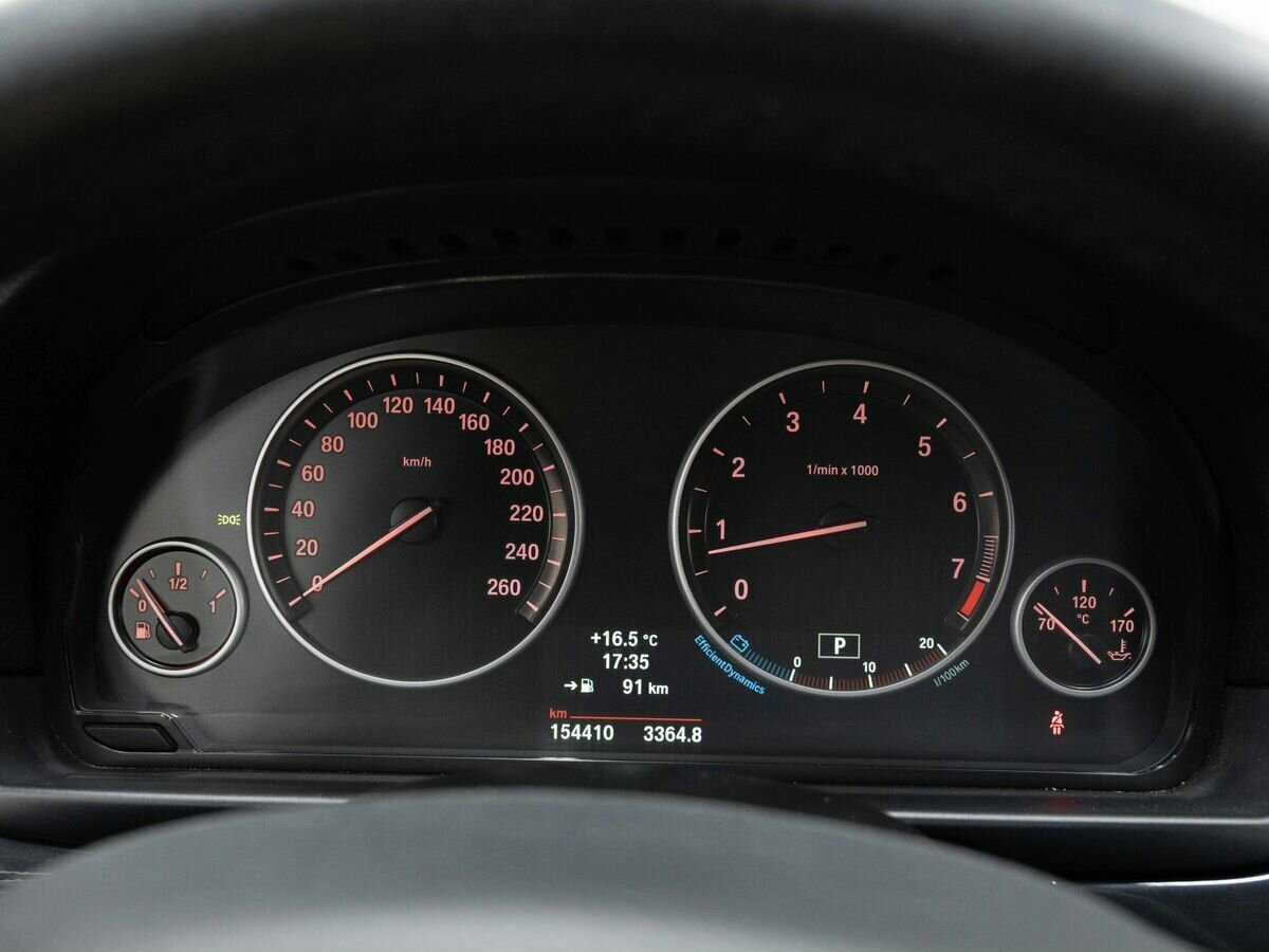 BMW 5 серии 528i xDrive, 2013 Фото №20