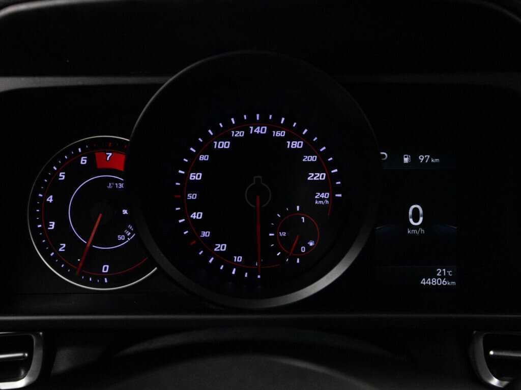 Hyundai Elantra, 2021 Фото №12