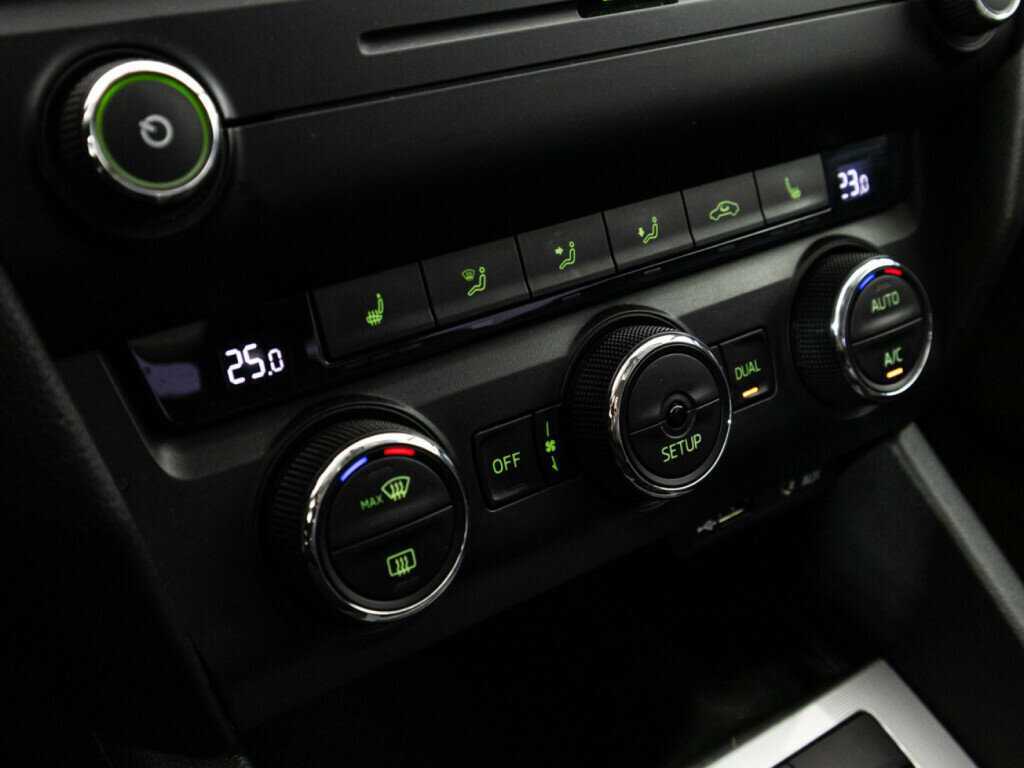 Skoda Octavia, 2013 Фото №15