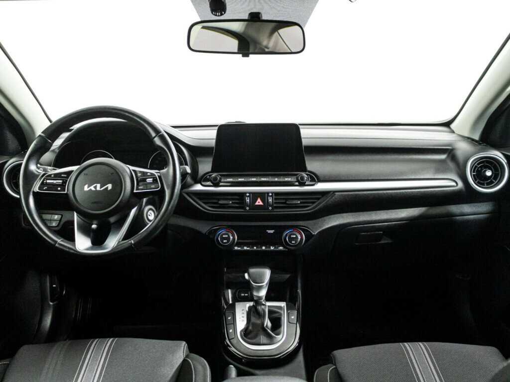 Kia Cerato, 2022 Фото №13