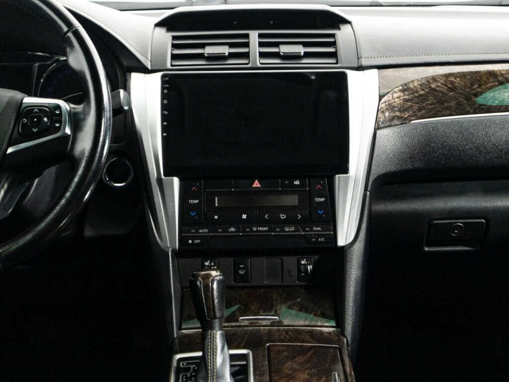 Toyota Camry, 2018 Фото №14