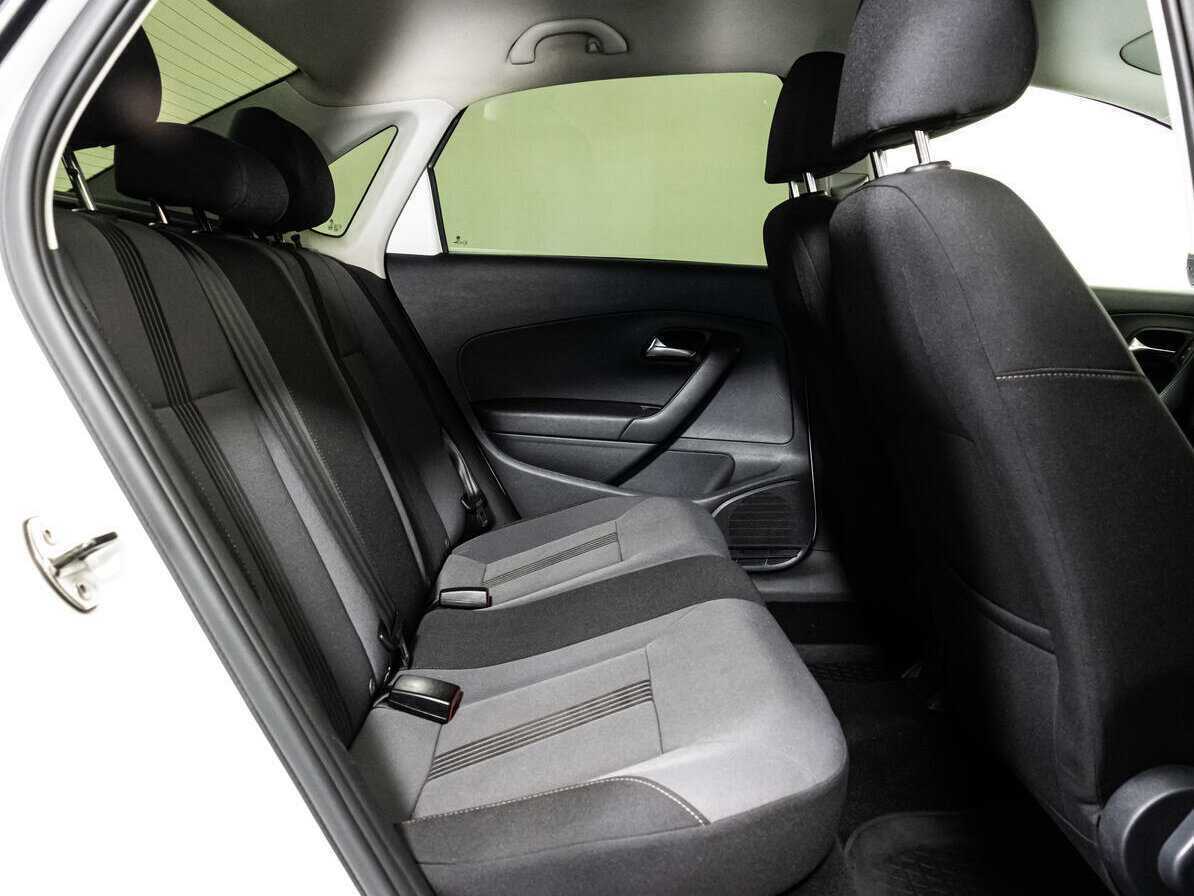 Volkswagen Polo, 2016 Фото №13