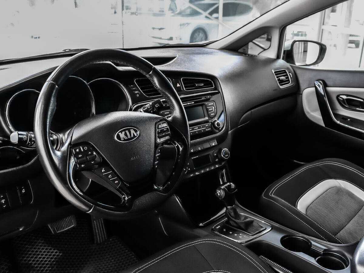 Kia Ceed, 2013 Фото №9
