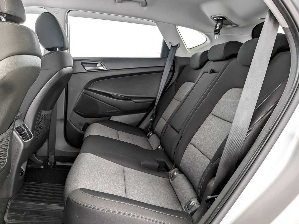 Hyundai Tucson, 2018 Фото №12