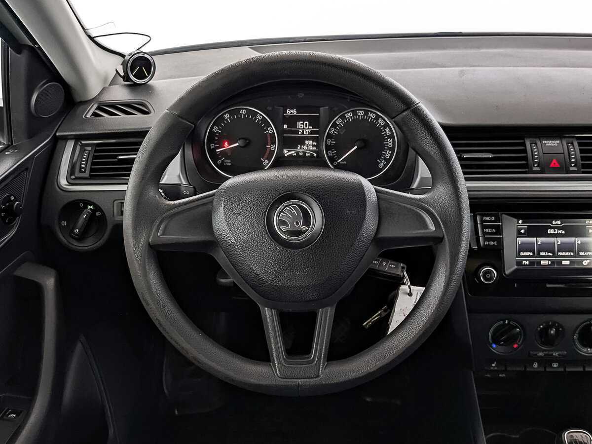 Skoda Rapid, 2017 Фото №22
