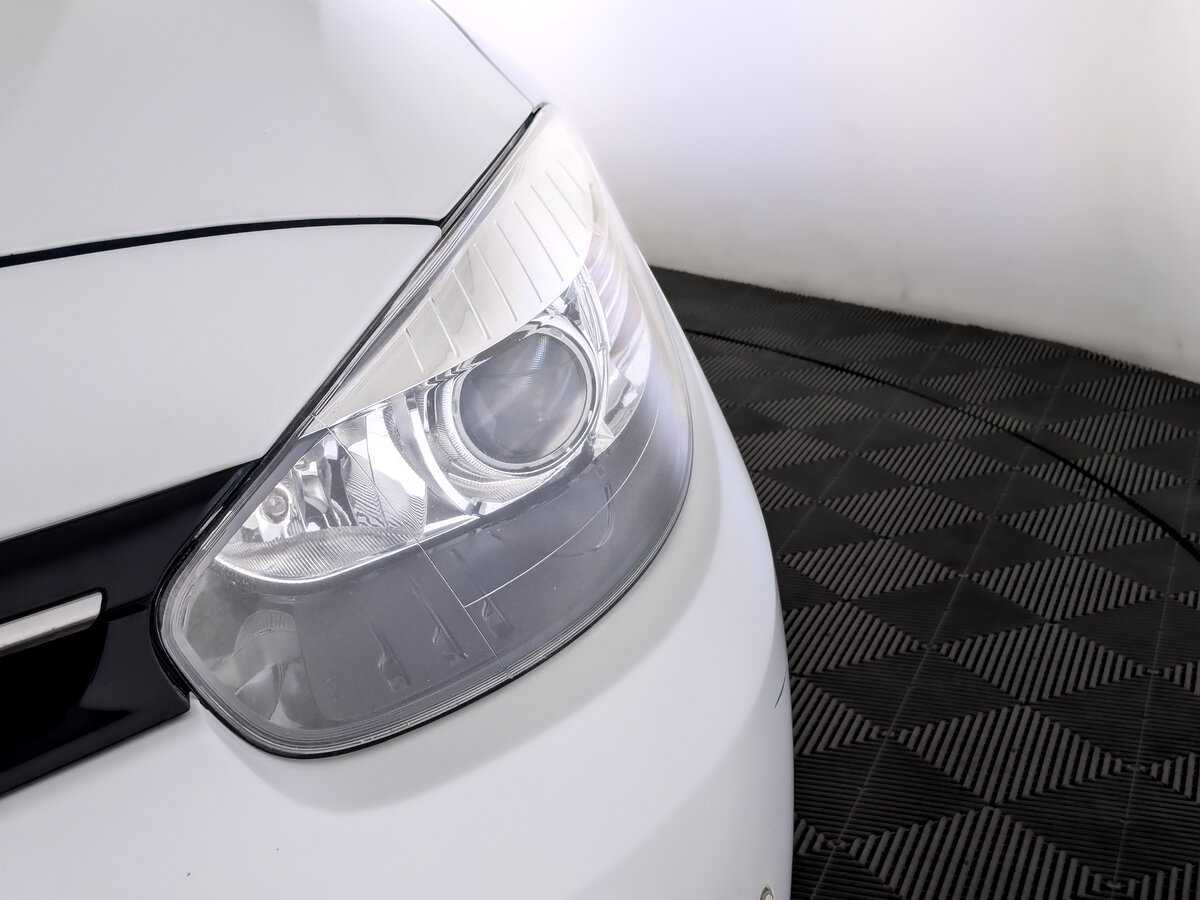 Renault Fluence, 2013 Фото №17