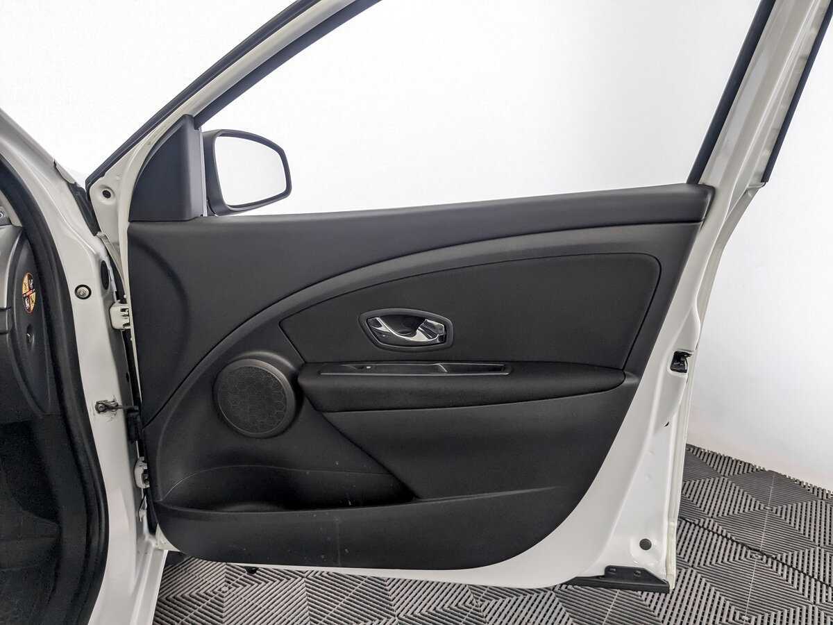 Renault Fluence, 2013 Фото №23