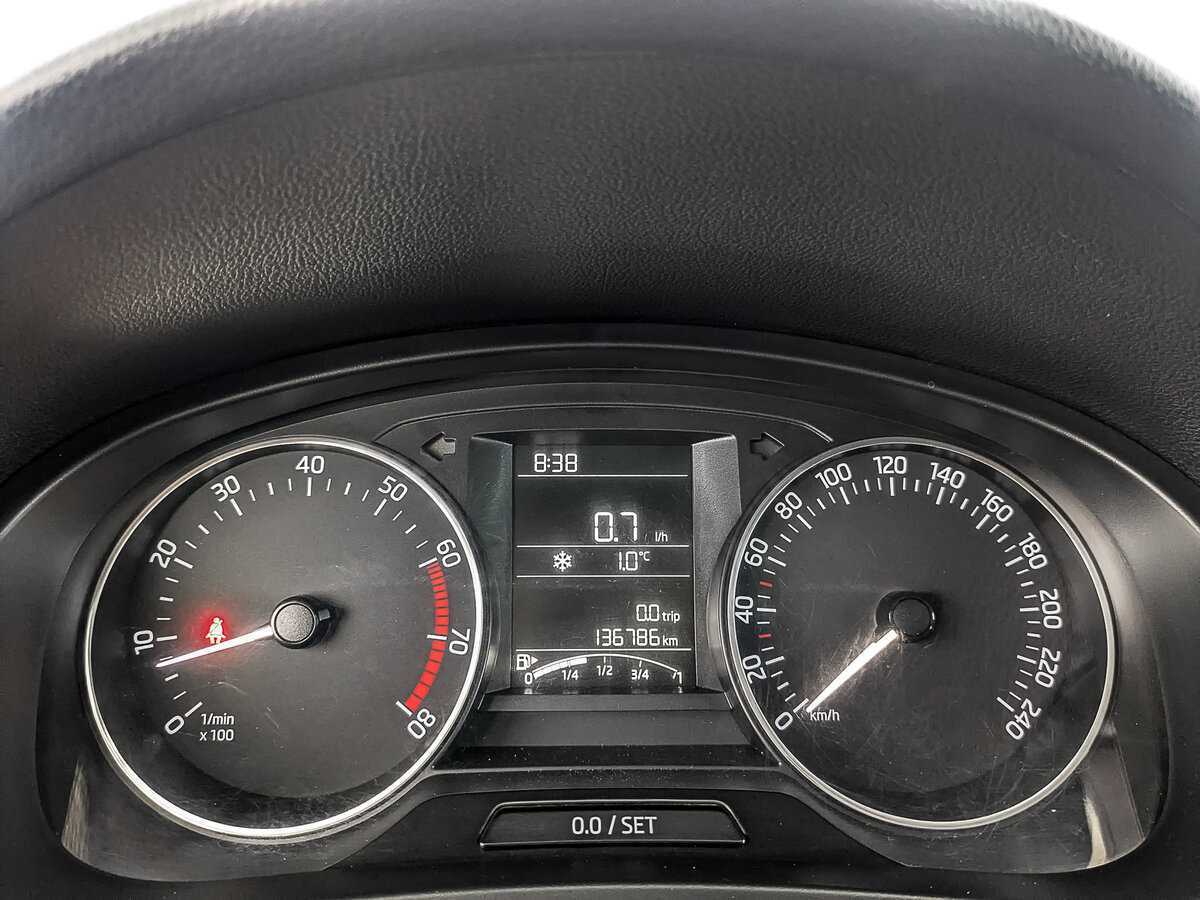 Skoda Rapid, 2017 Фото №14