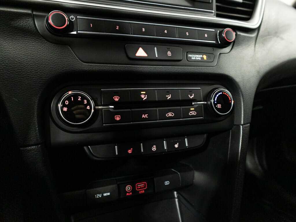 Kia Ceed, 2019 Фото №17