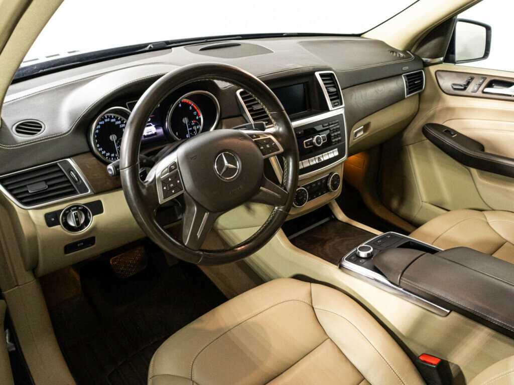 Mercedes-Benz M-Класс 350 CDI, 2015 Фото №11