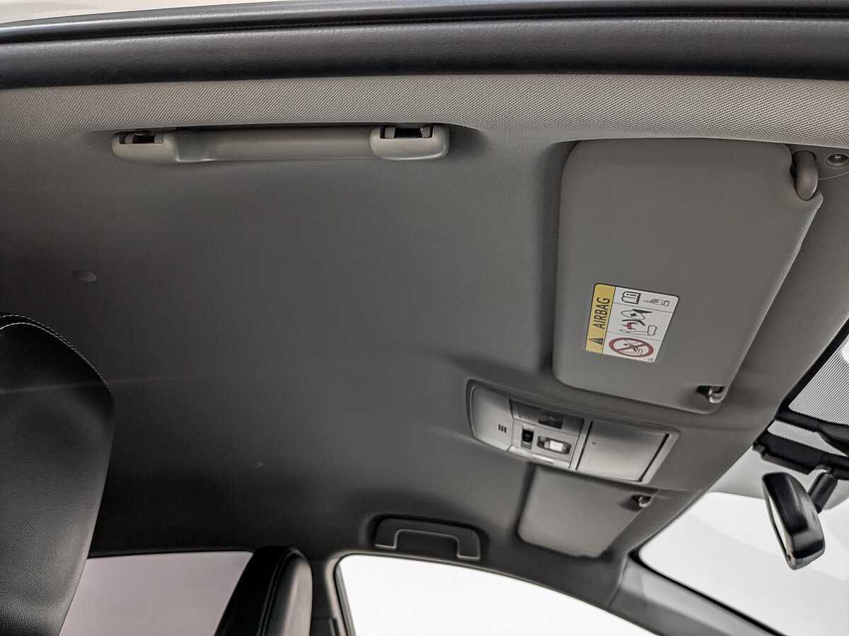 Toyota RAV4, 2017 Фото №21