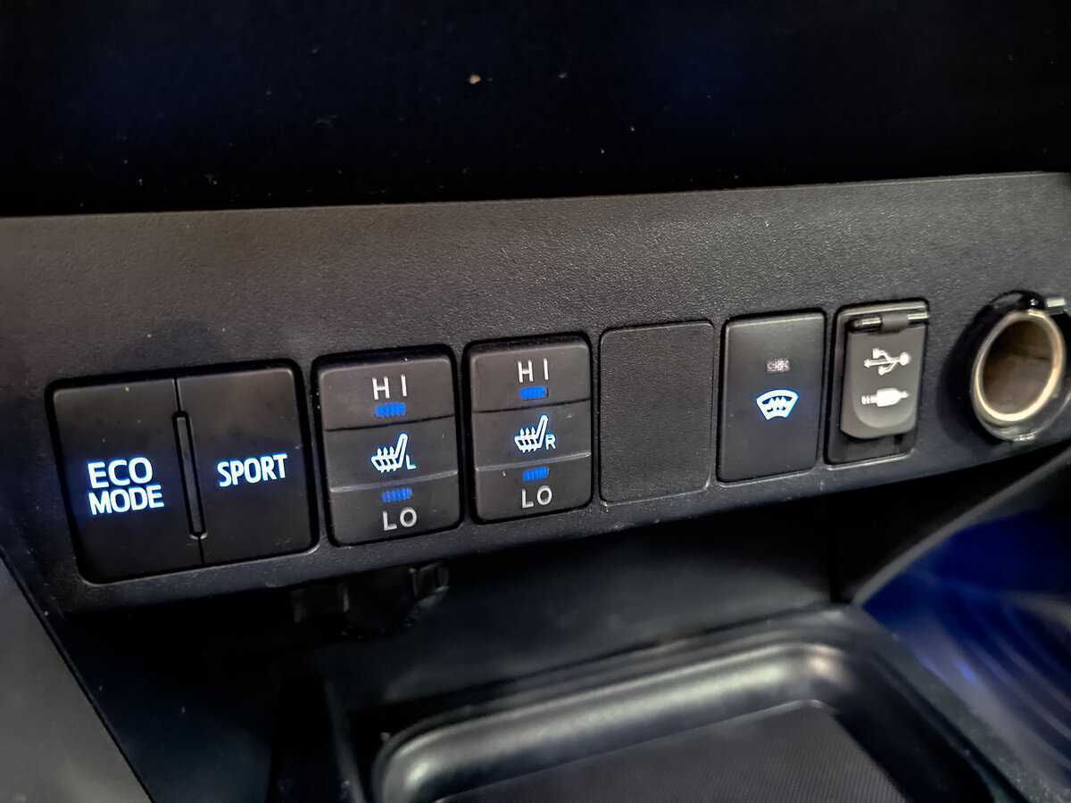 Toyota RAV4, 2017 Фото №26