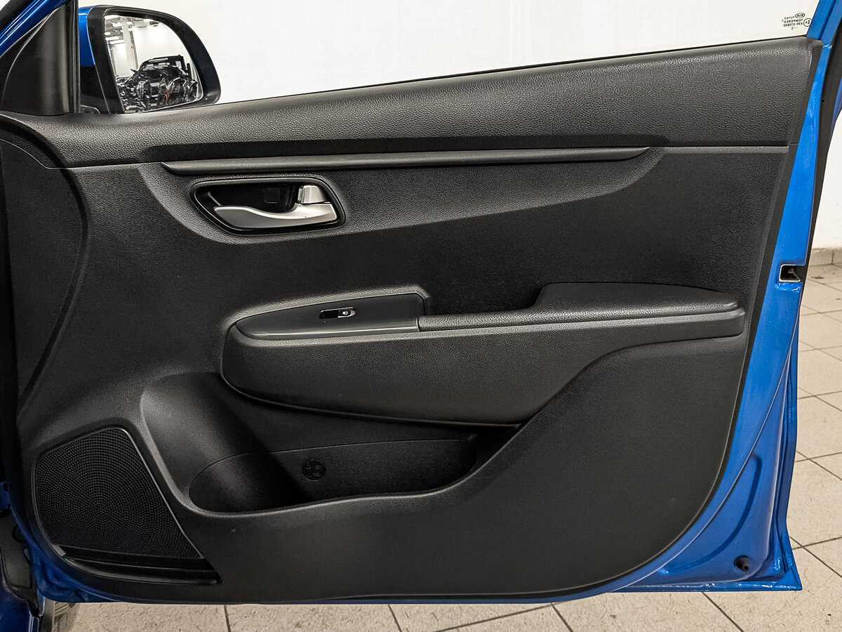 Kia Rio X-Line, 2020 Фото №23