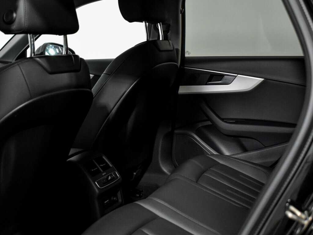 Audi A4 35 TFSI, 2020 Фото №12