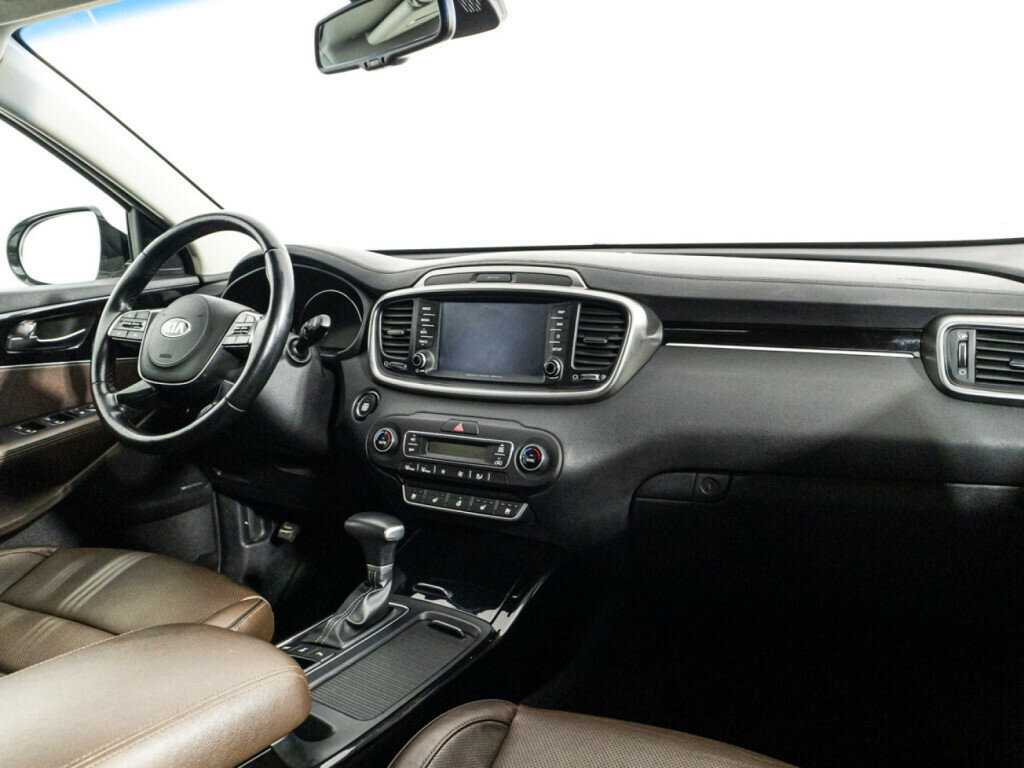 Kia Sorento, 2019 Фото №9