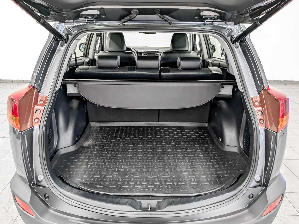 Toyota RAV4, 2014 Фото №10
