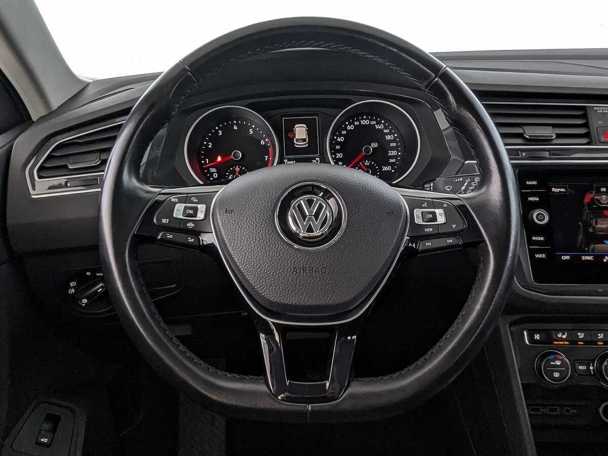 Volkswagen Tiguan, 2020 Фото №22