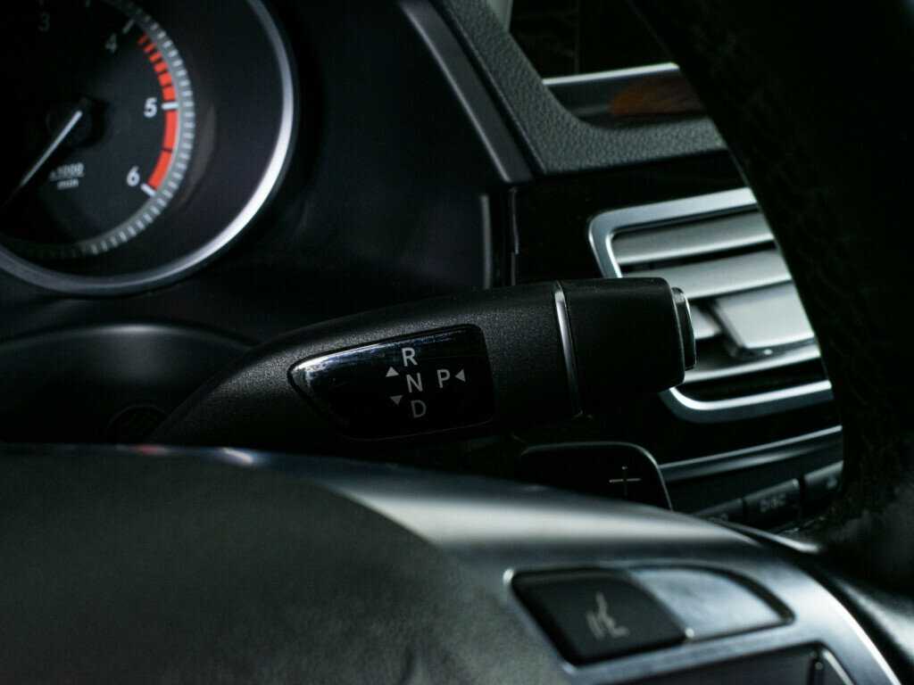 Mercedes-Benz E-Класс 250 CDI, 2014 Фото №14