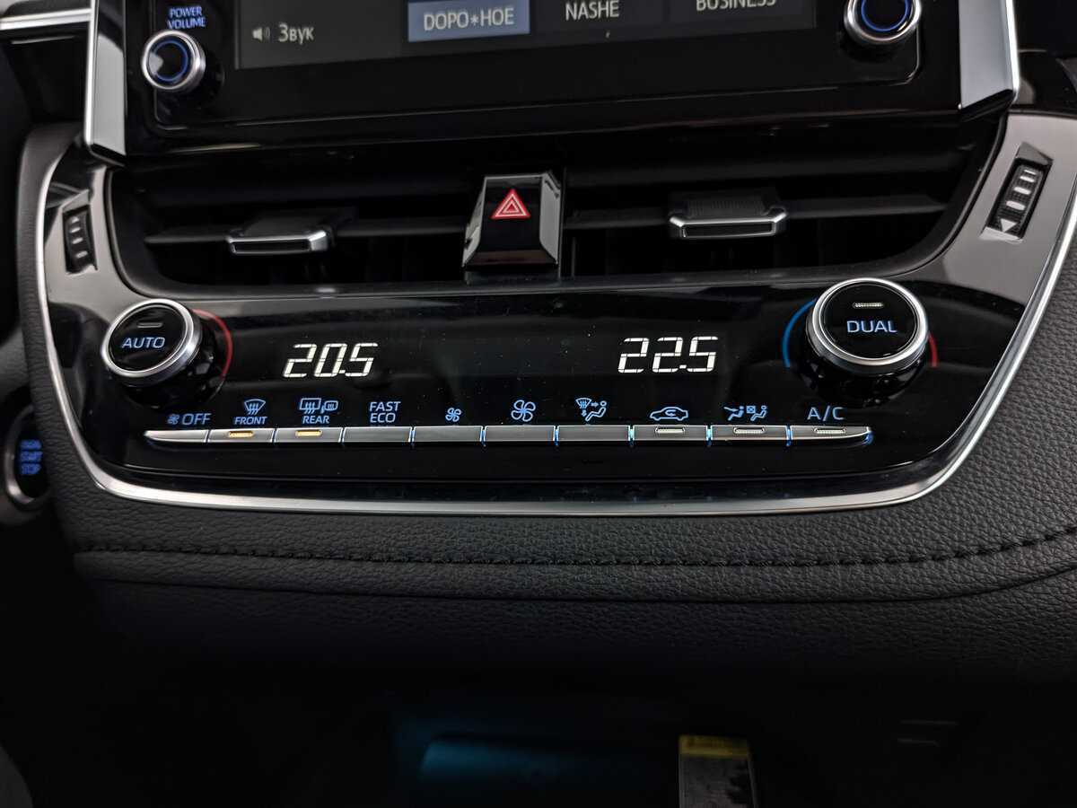 Toyota Corolla, 2021 Фото №25