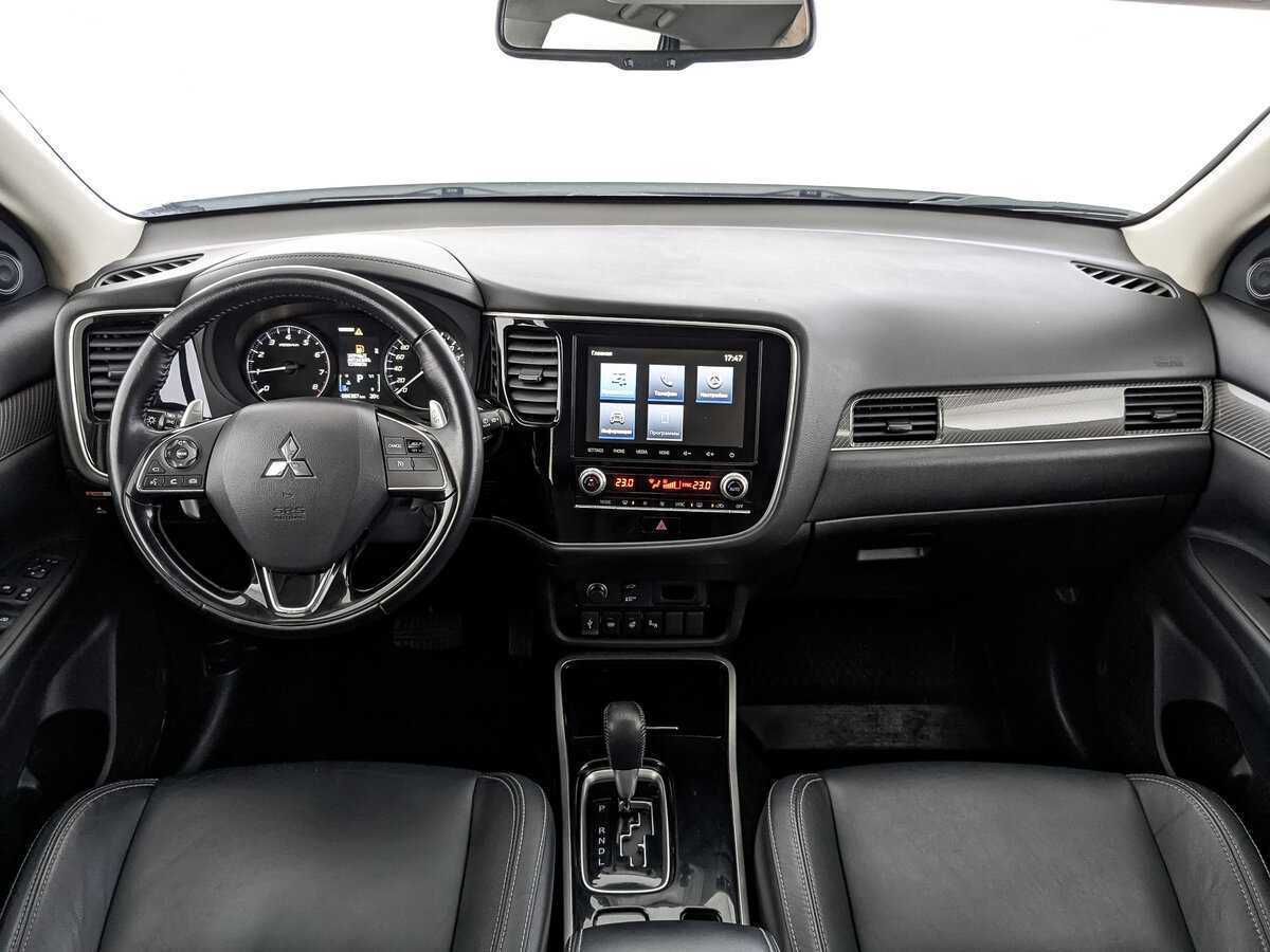 Mitsubishi Outlander, 2021 Фото №12