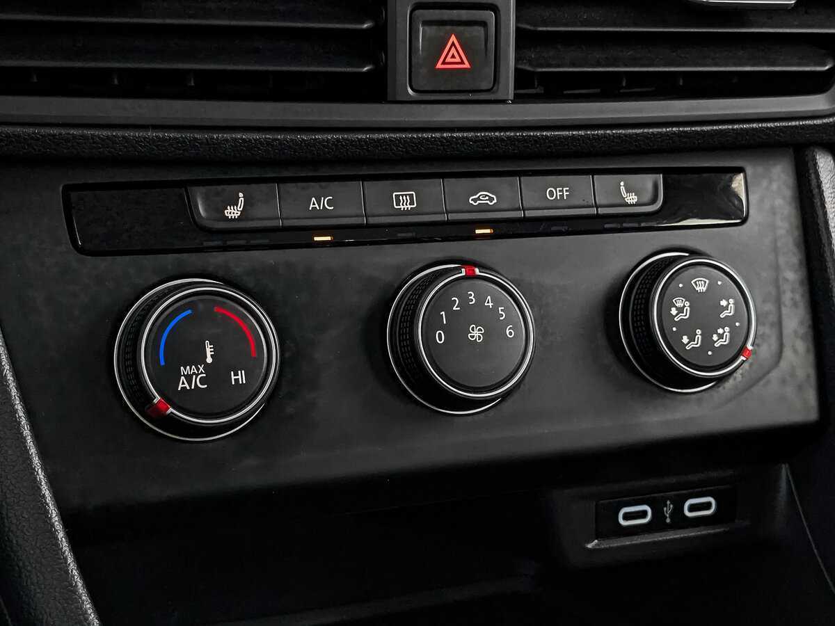 Volkswagen Jetta, 2020 Фото №20