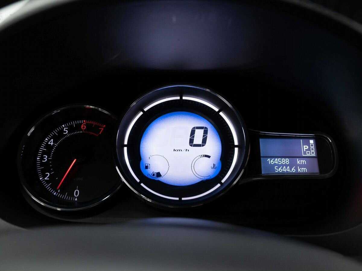 Renault Fluence, 2013 Фото №17