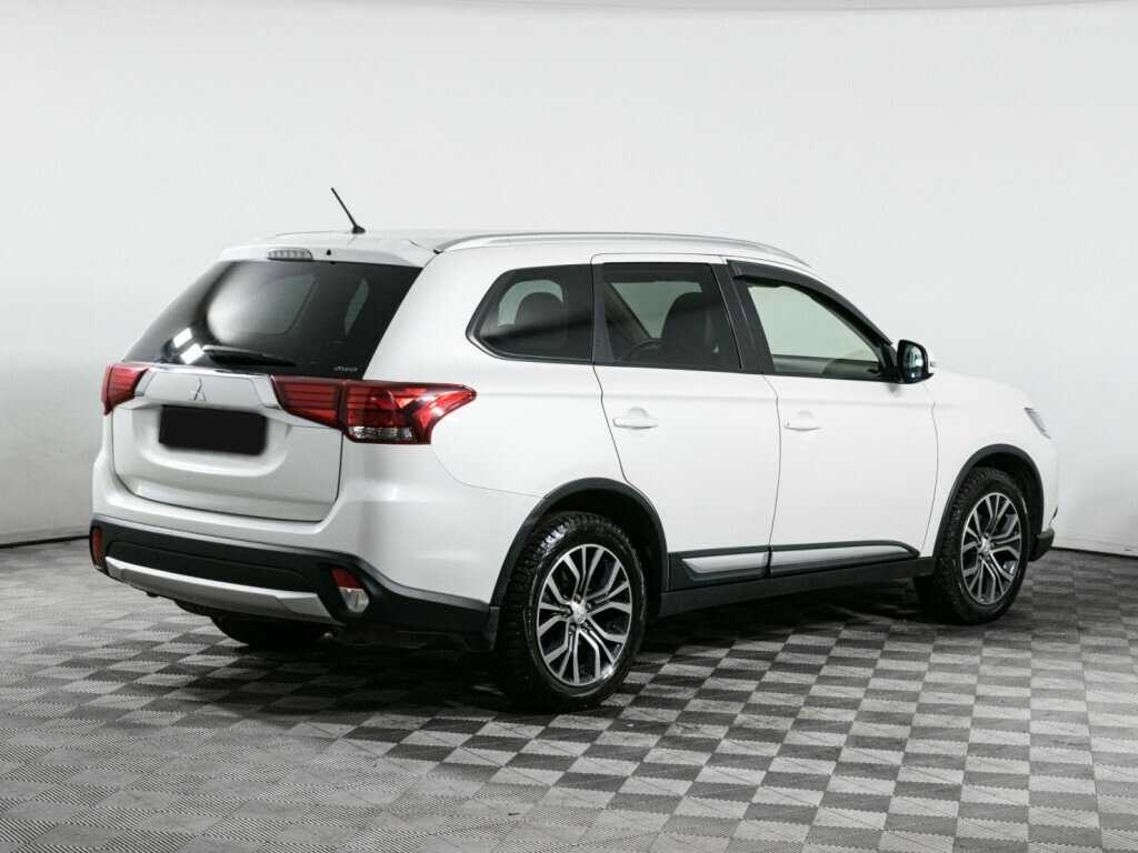Mitsubishi Outlander, 2015 - 174 000 км. | Фото №4