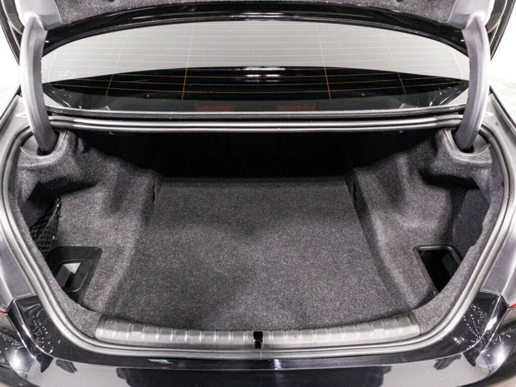 BMW 5 серии 520i, 2018 Фото №15