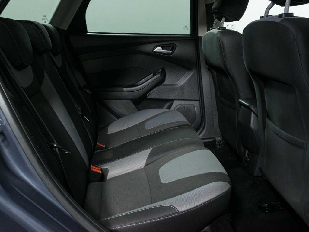 Ford Focus, 2012 Фото №10