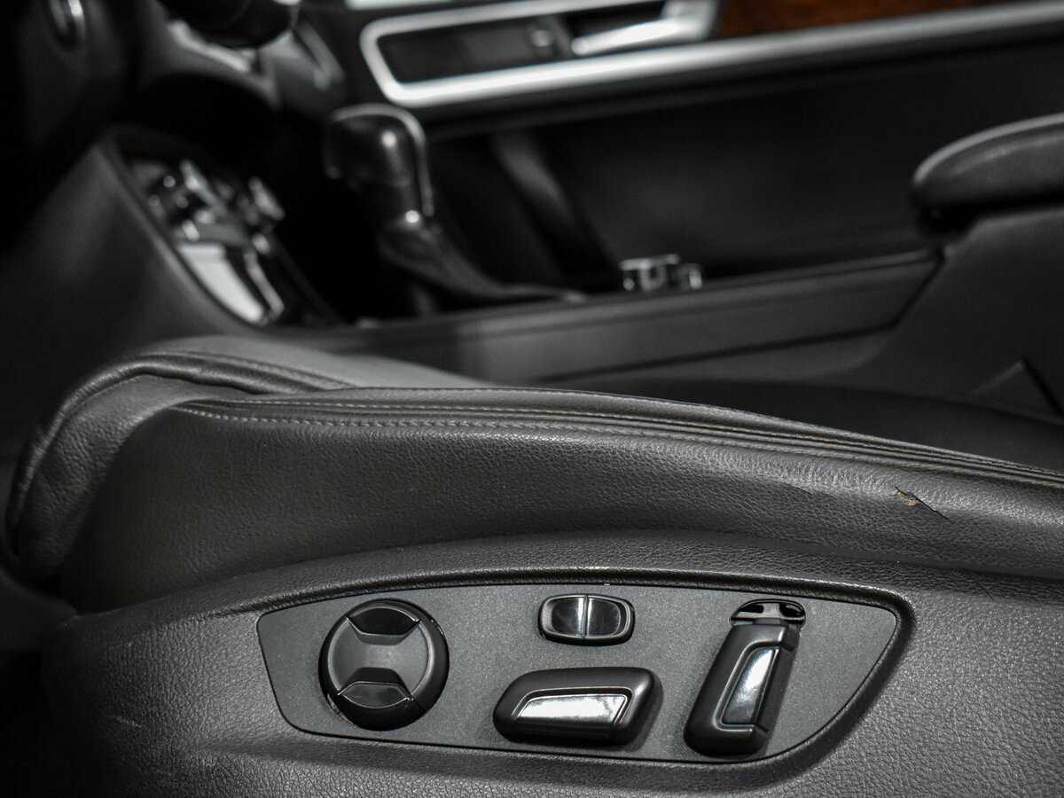 Volkswagen Touareg, 2013 Фото №10