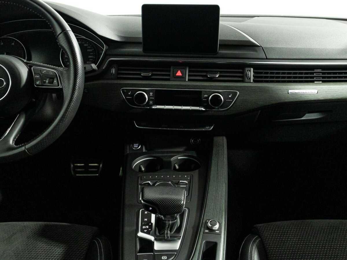 Audi A4, 2018 Фото №14