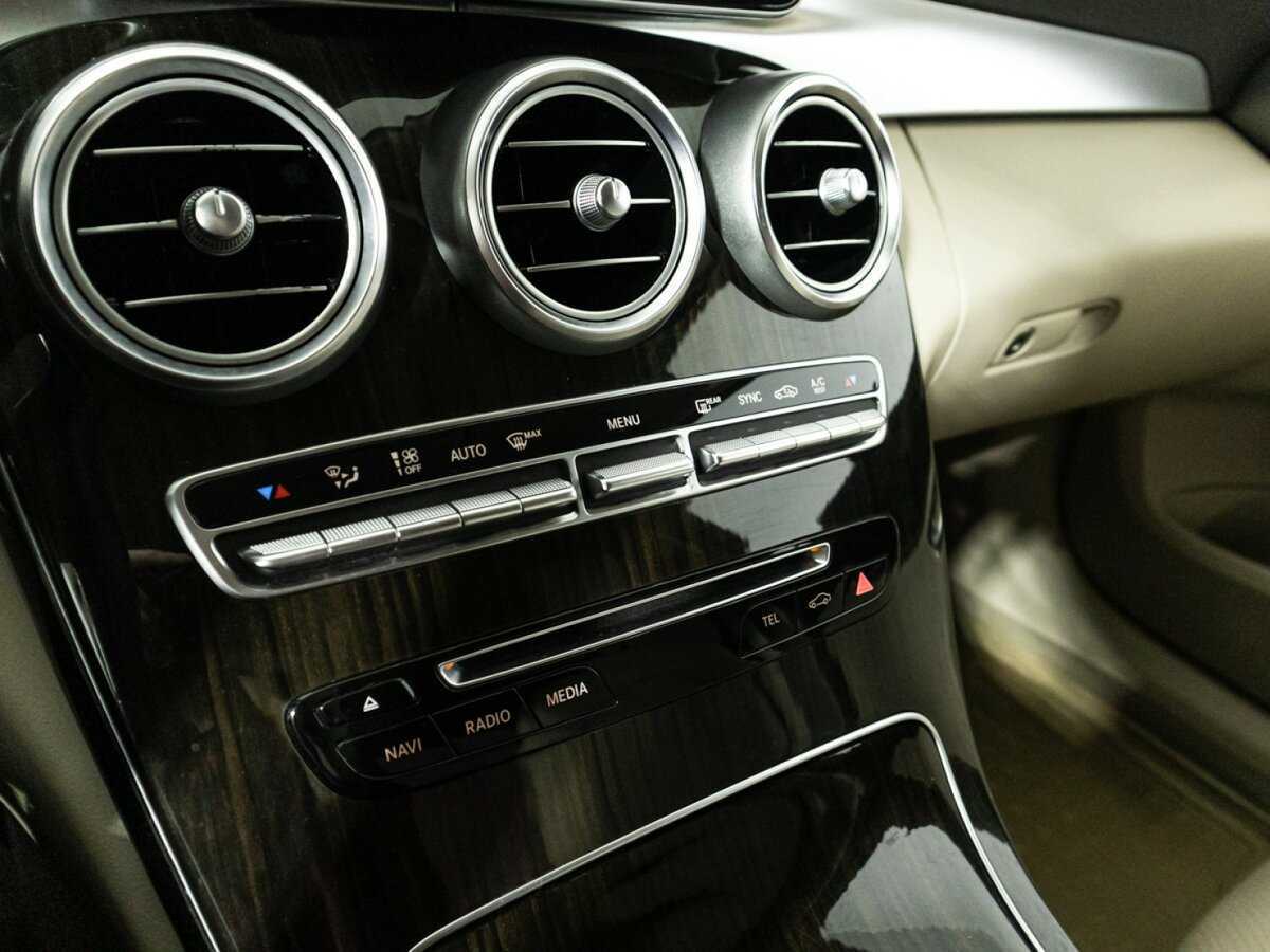 Mercedes-Benz C-Класс 200, 2017 Фото №20