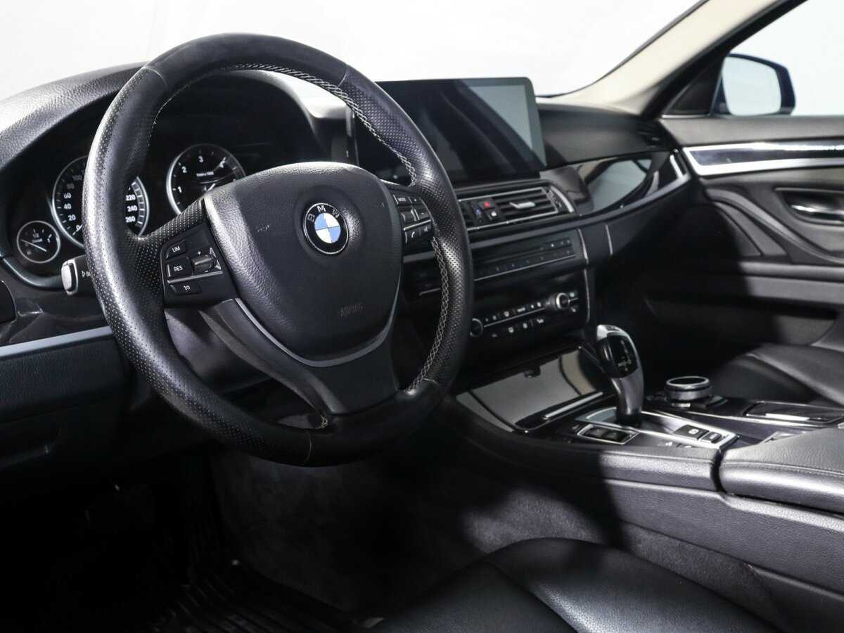 BMW 5 серии 525d xDrive, 2012 Фото №11