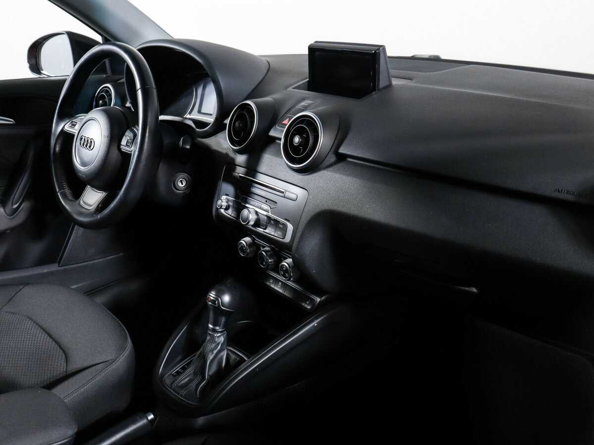 Audi A1 Sportback, 2015 Фото №6