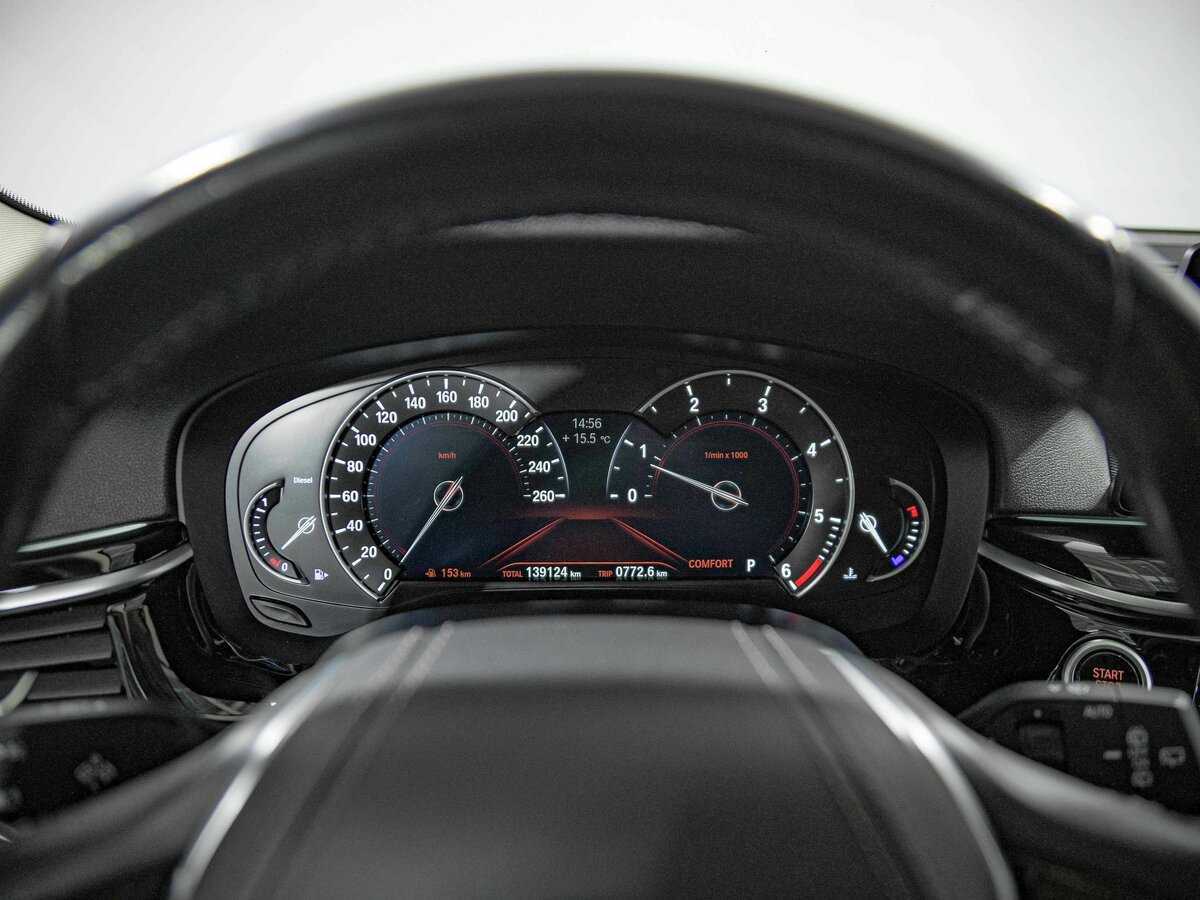 BMW 5 серии 520d xDrive, 2018 - 139 124 км. | Фото №6