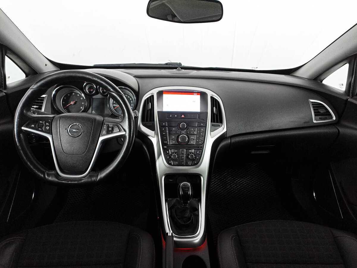 Opel Astra GTC, 2014 Фото №14
