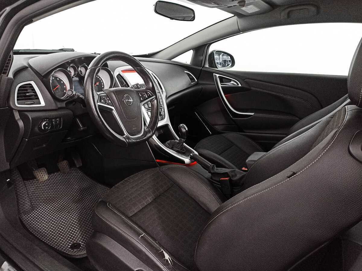 Opel Astra GTC, 2014 Фото №16