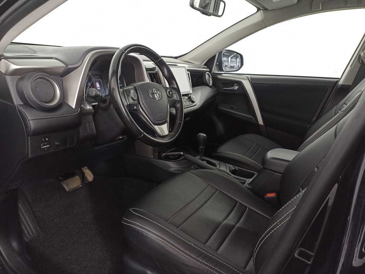 Toyota RAV4, 2019 Фото №16