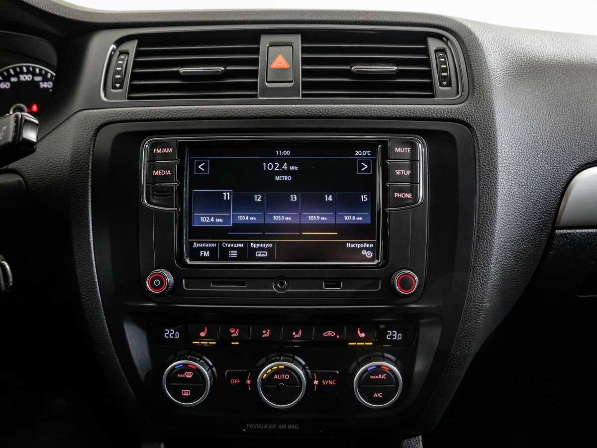 Volkswagen Jetta, 2012 Фото №12