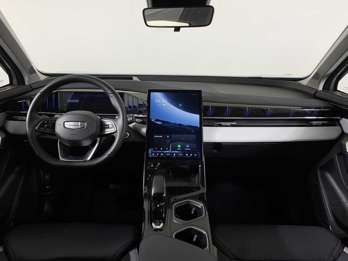 Geely Atlas, 2023 Фото №13