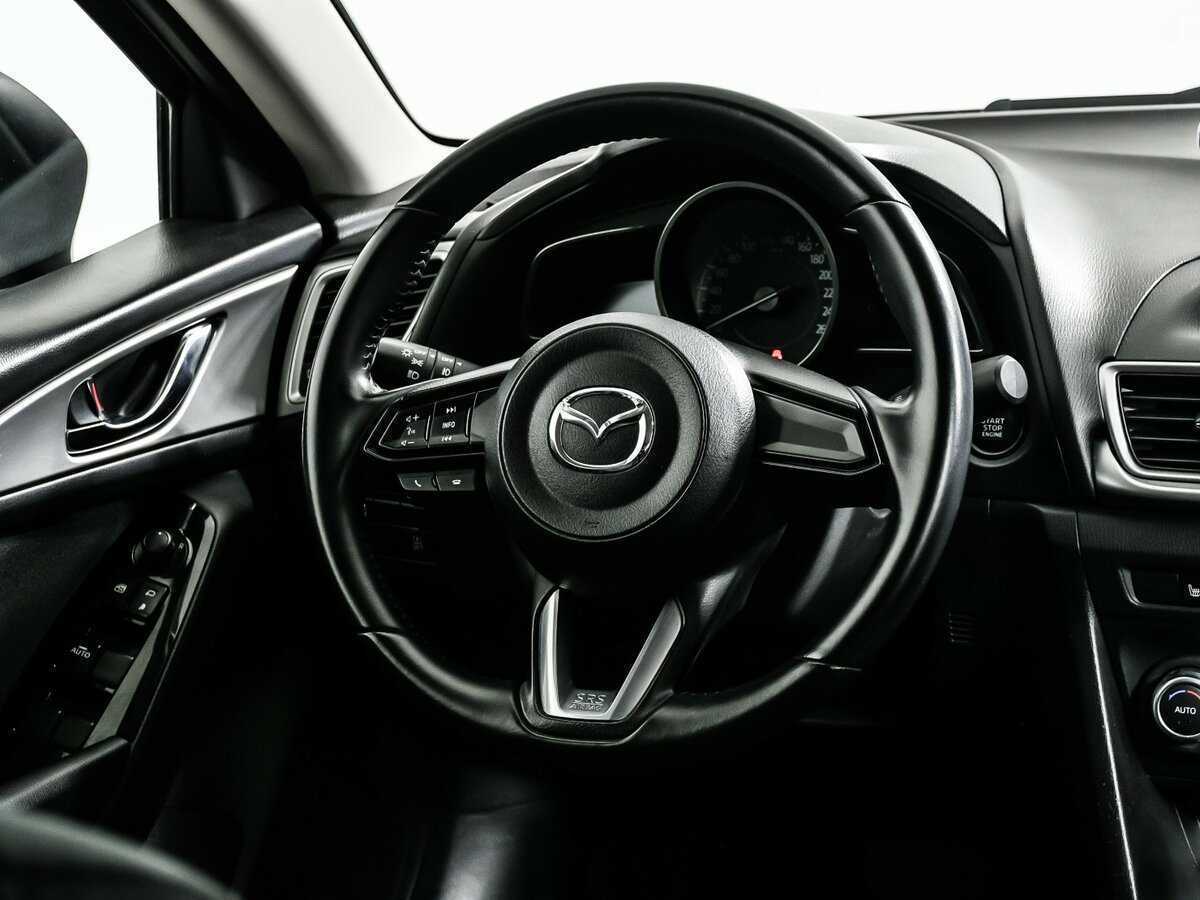 Mazda 3, 2018 Фото №16