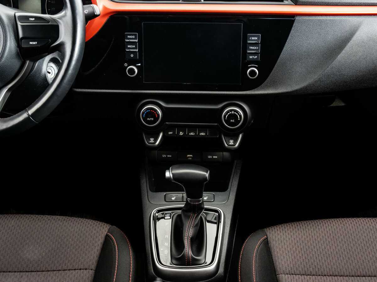 Kia Rio, 2020 Фото №12