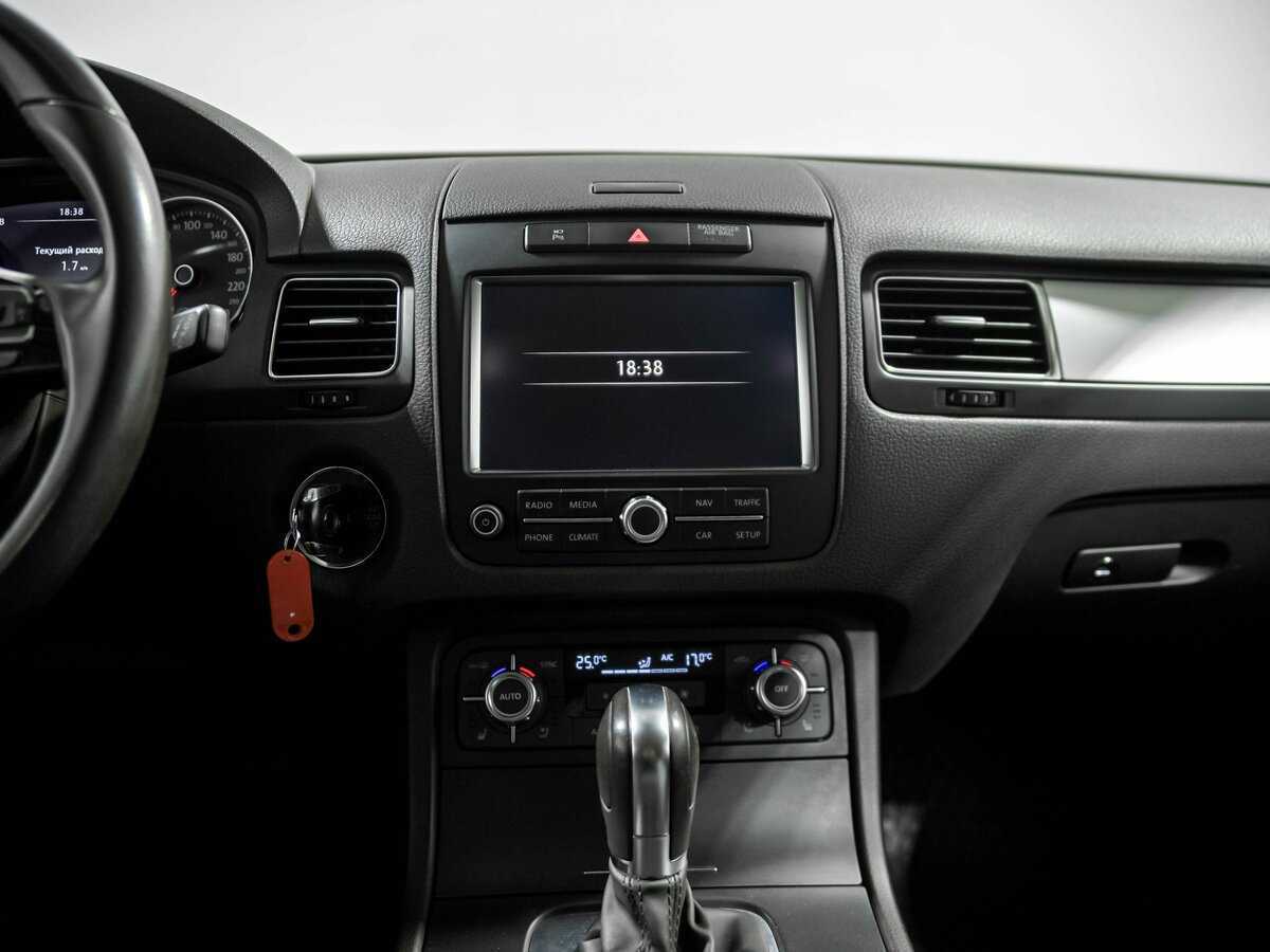 Volkswagen Touareg, 2013 Фото №10