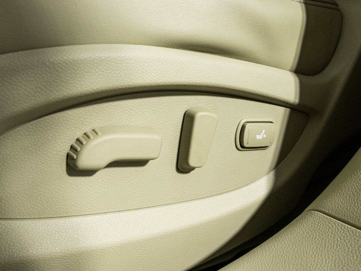 Infiniti FX30d, 2012 Фото №16