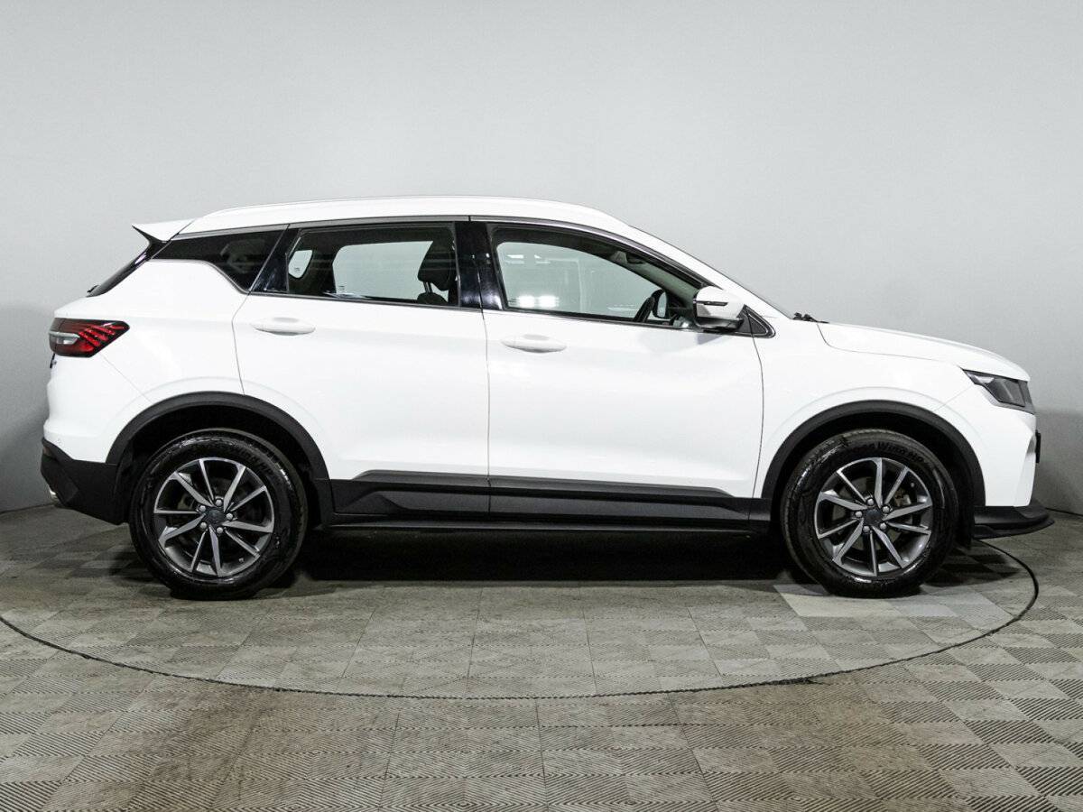 Geely Coolray, 2022 Фото №4