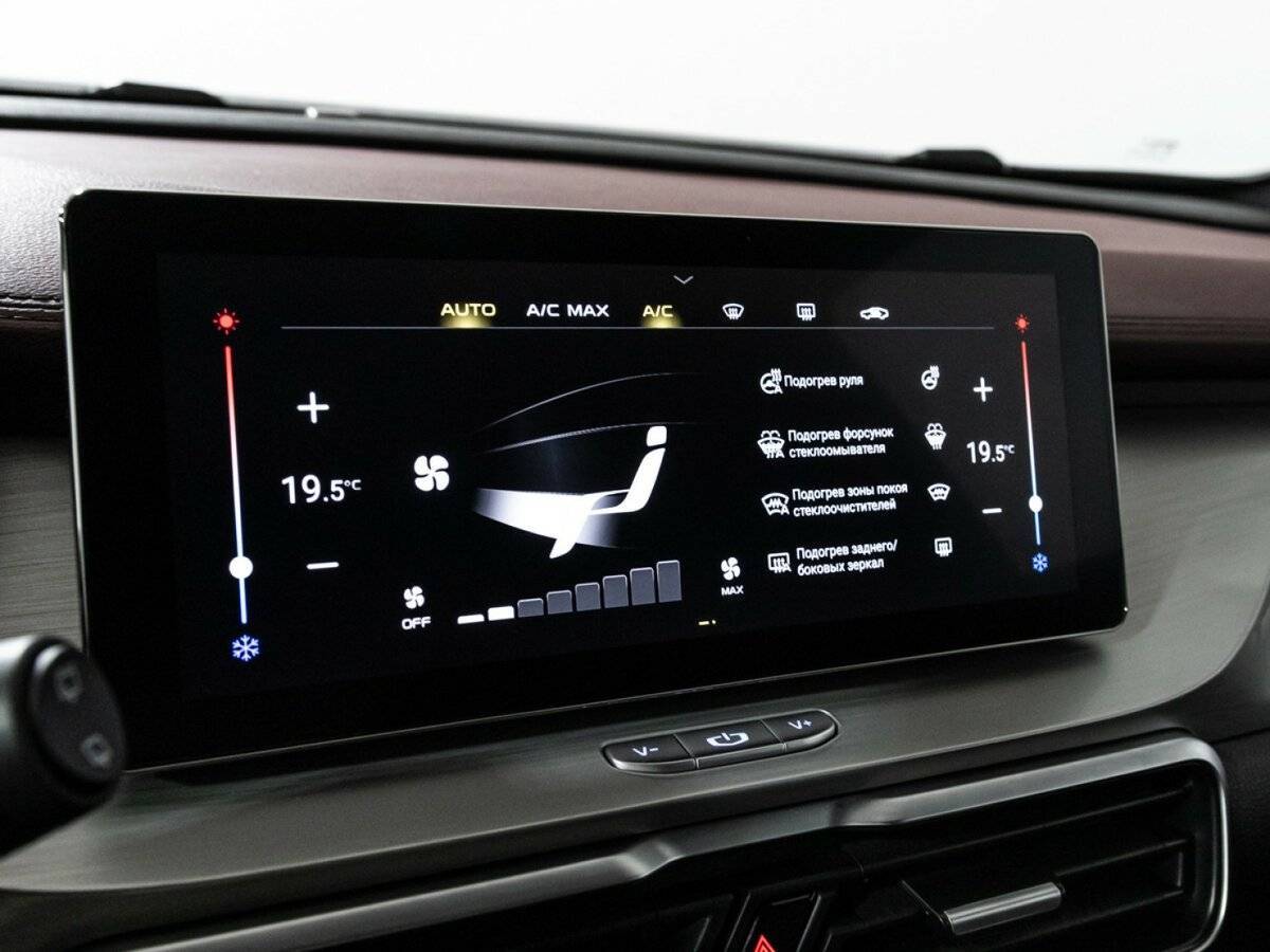 Geely Coolray, 2021 Фото №16